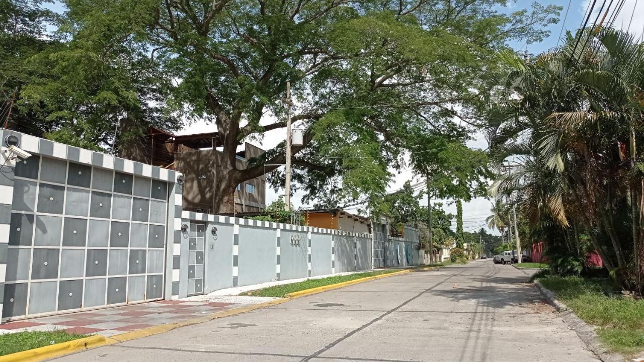 Real Guanacaste Aparthotel San Pedro Sula Buitenkant foto